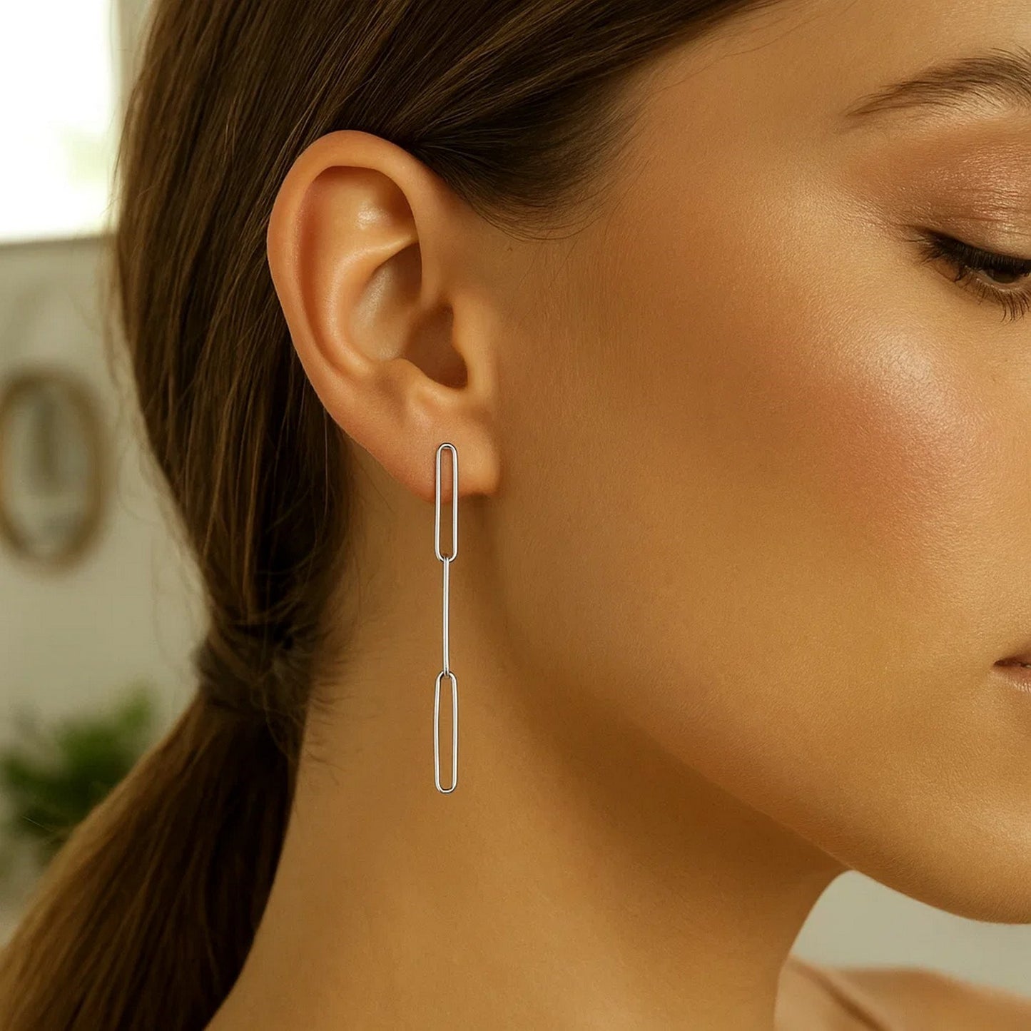 14K White Gold Lungo Paperclip Drop Earrings
