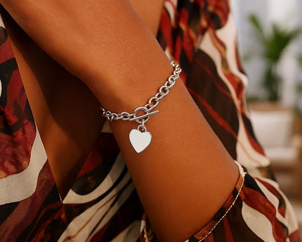 Sterling Silver Rhodium Plated Rolo Chain Bracelet with a Heart Charm (6.00 mm)
