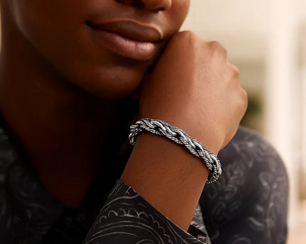 Oxidized Sterling Silver Mens Chain Bracelet in a Cable Motif (8.50 mm)