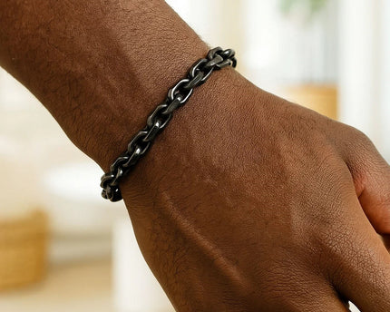 Sterling Silver Black Ruthenium Plated Oval Link Bracelet (5.60 mm)