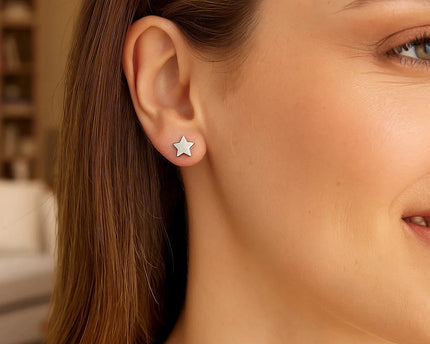 14k White Gold Post Earrings with Stars(6.5mm)