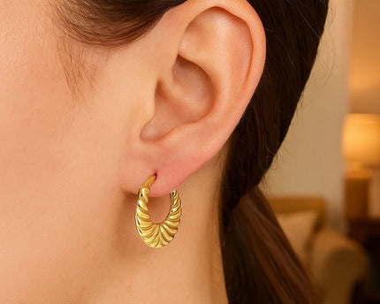 14K Yellow Gold Graduated Grooved Fancy Hoop Earrings