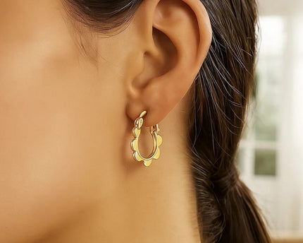 14k Yellow Gold Scalloped Hoop Earrings
