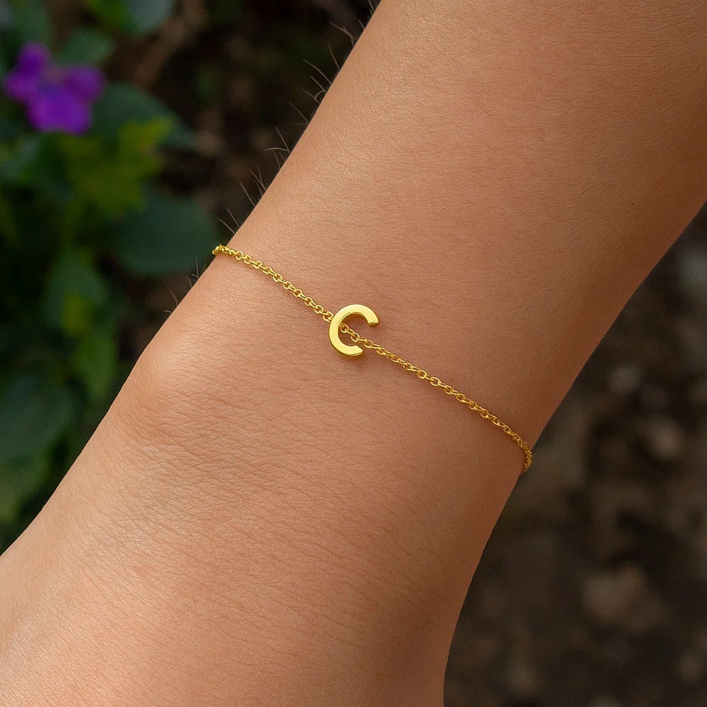 14K Yellow Gold Mini Initial C Bracelet