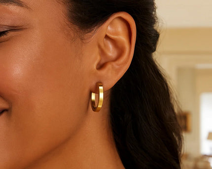 14K Yellow Gold Square Tube Hoop Earrings(3x20mm)