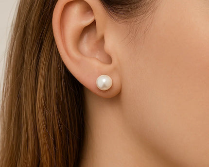 14k Yellow Gold Freshwater Cultured White Pearl Stud Earrings (7mm)