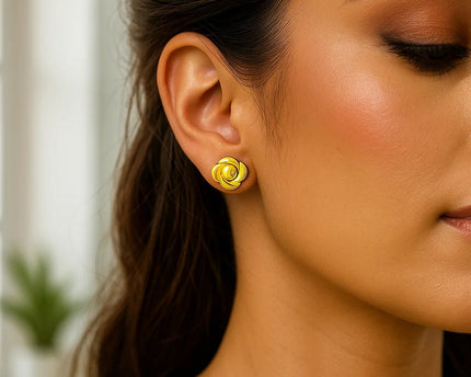 14K Yellow Gold Floral Stud Earrings