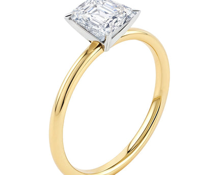 2 Carat Emerald Lab Grown IGI G/VS1 Diamond Solitaire Ring in 10K Yellow Gold