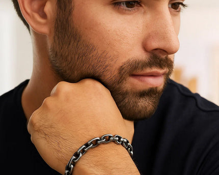 Sterling Silver Gunmetal Finish Oval Link Bracelet (7.70 mm)