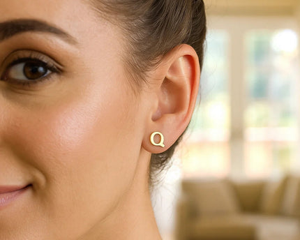14K Yellow Gold Yours Truly Initial Q Stud Earrings