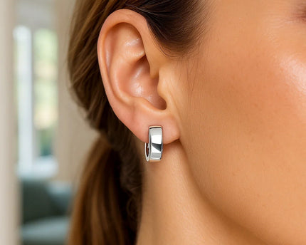 14k White Gold Snuggable Hoop Earrings
