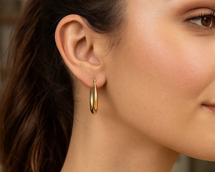 10K Yellow Gold Graduated Oval Light Weight Hoop Earrings