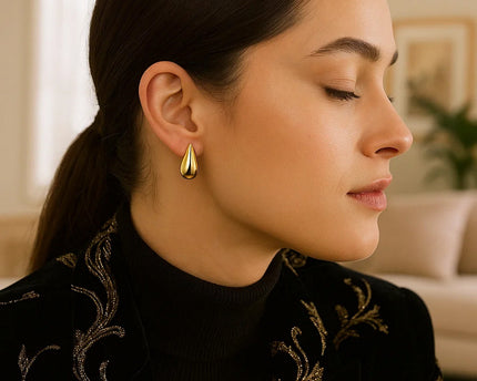 14k Yellow Gold Small Raindrop Studs Earrings (19.50x9.80 mm)