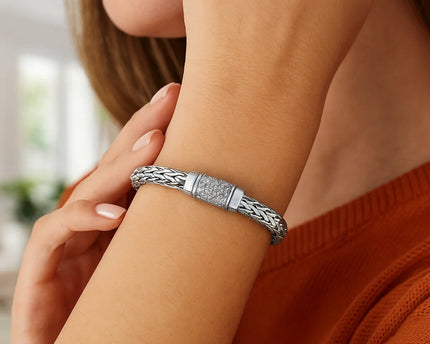 Sterling Silver Weave Motif Bracelet with White Sapphire Accents (6.35 mm)