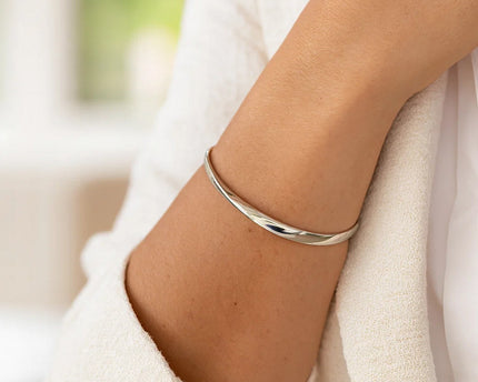 Sterling Silver Rhodium Plated Sculpted Cuff Bangle