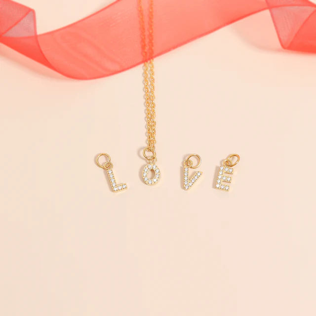 Initial Charm (Gold)